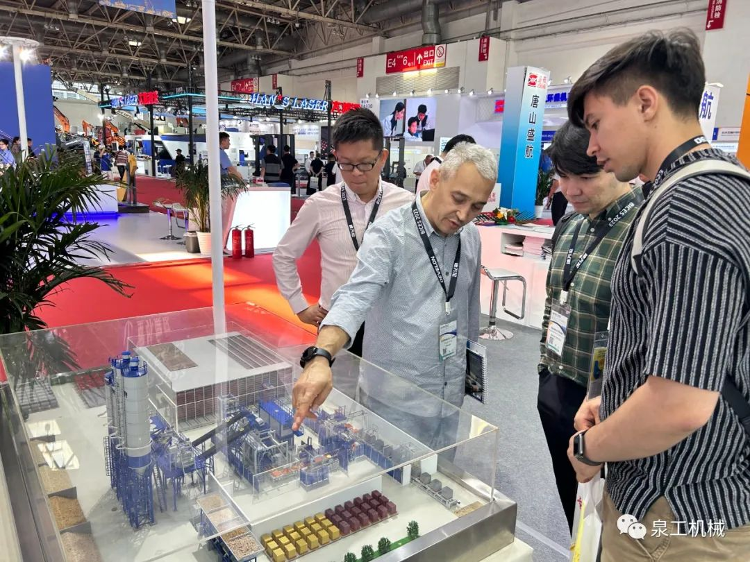 BICES 2023丨绿色装备，智造未来！K8凯发股份闪耀北京工程机械展